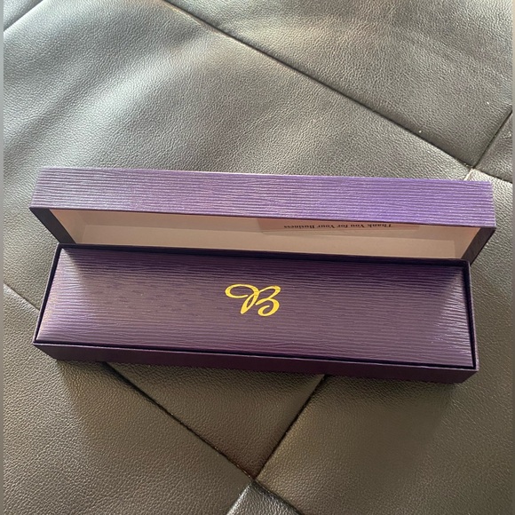 White gold Diamond tennis bracelet from Ben Moss. - Picture 2 of 10